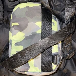 Lululemon crossbody